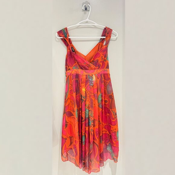 Brand New [ONLY] deep V-neck Summer Dress - XS - Picture 1 of 3